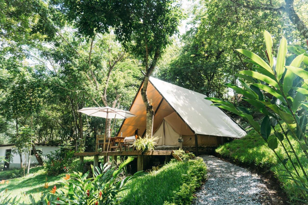 Guayaha Hotel Lanquin Ngoại thất bức ảnh
